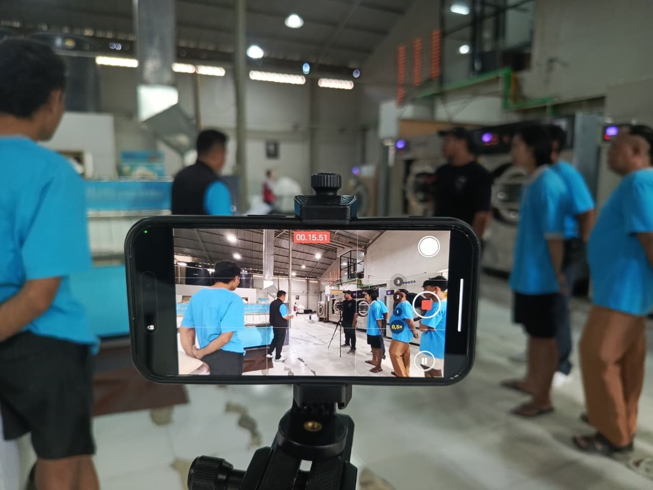 Dash Fossa Training Day 12 Sept 2025 - tim building